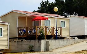 Orbitur Canidelo Bungalows - Caravan Park